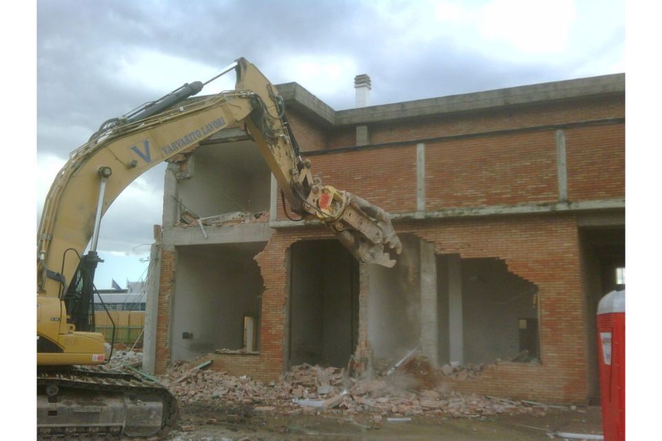 Lavori di demolizione
