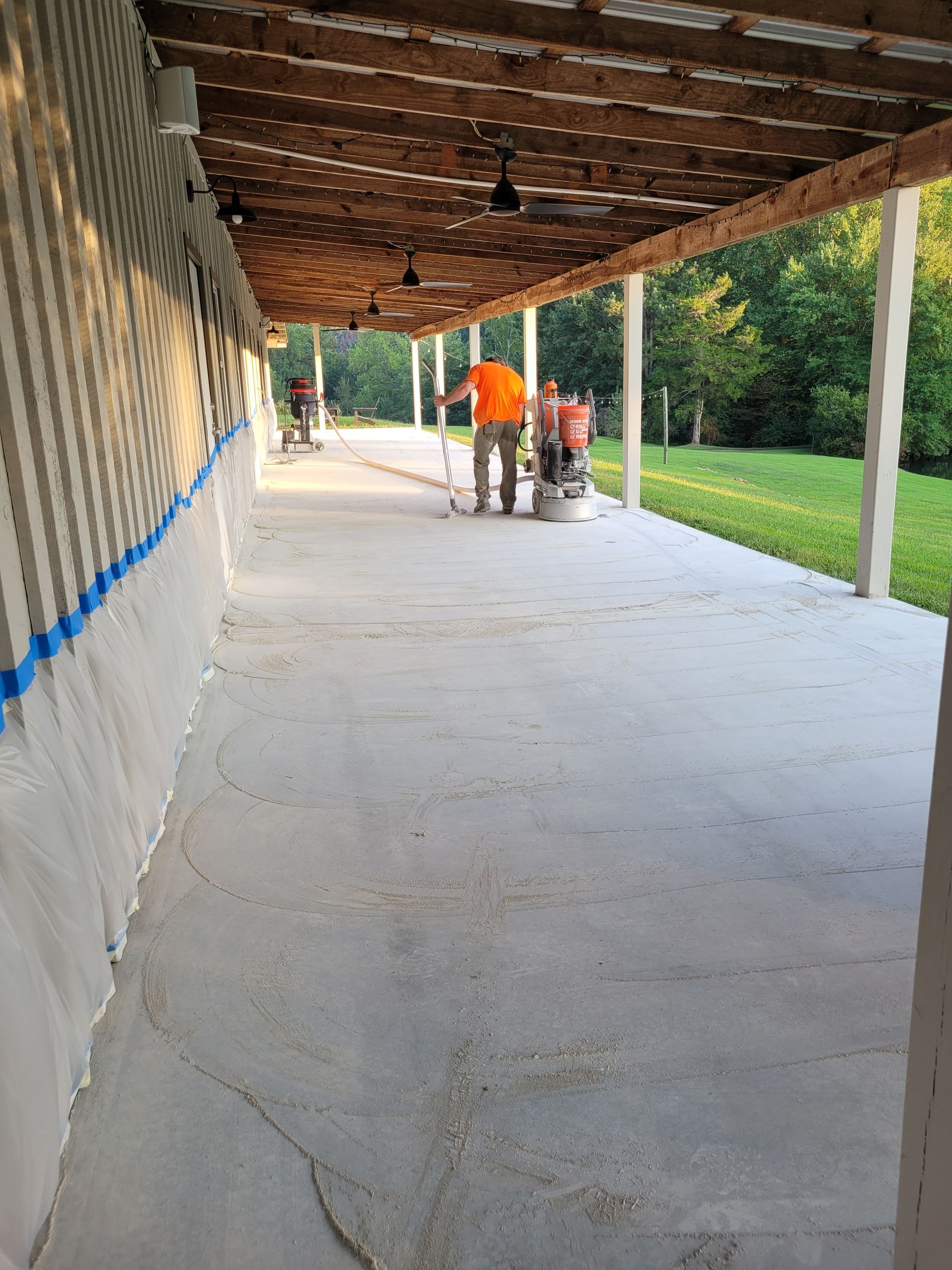 Concrete Grinding, Staining and Sealing