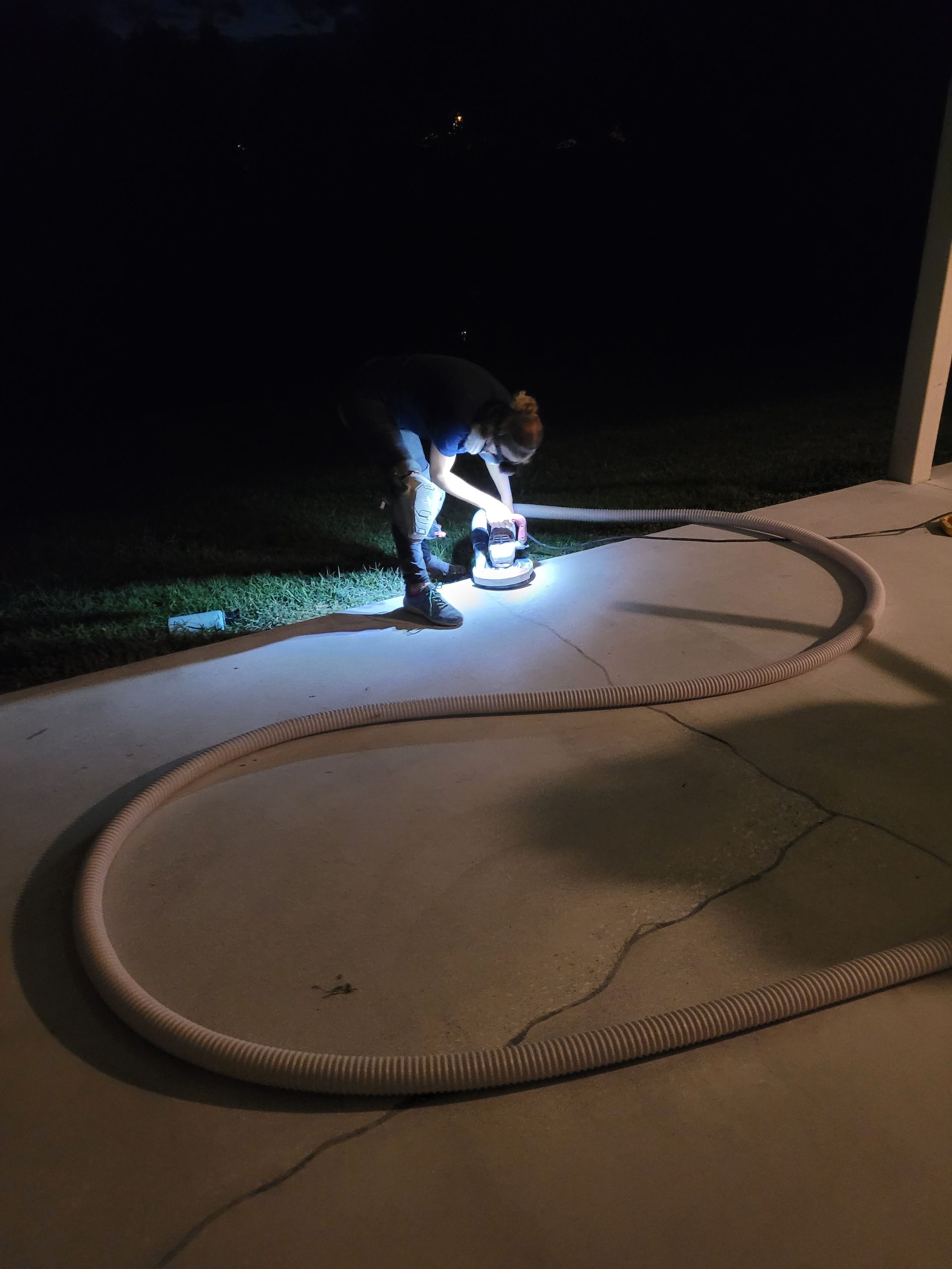 Concrete Grinding, Staining and Sealing