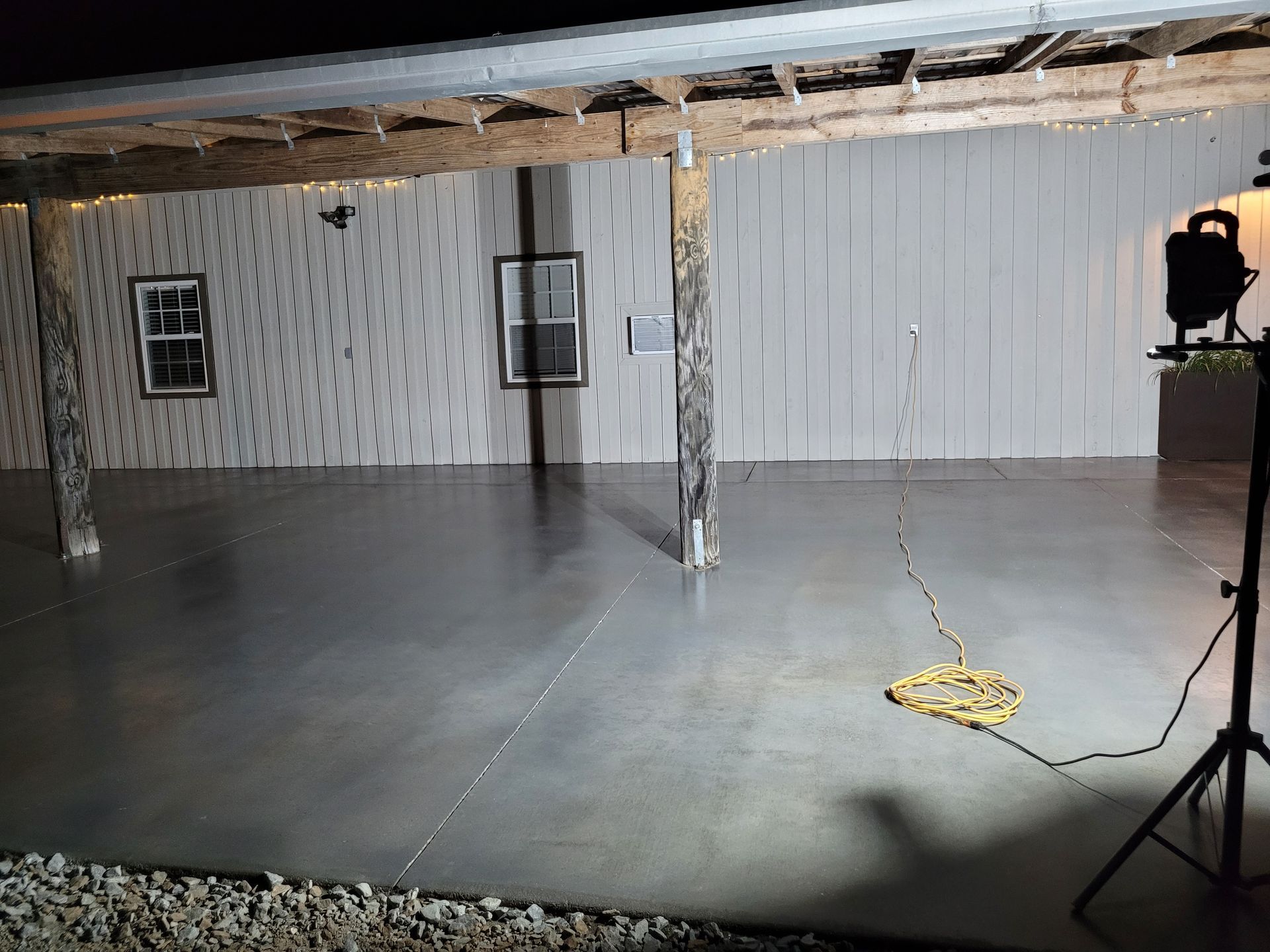 Concrete Grinding, Staining and Sealing