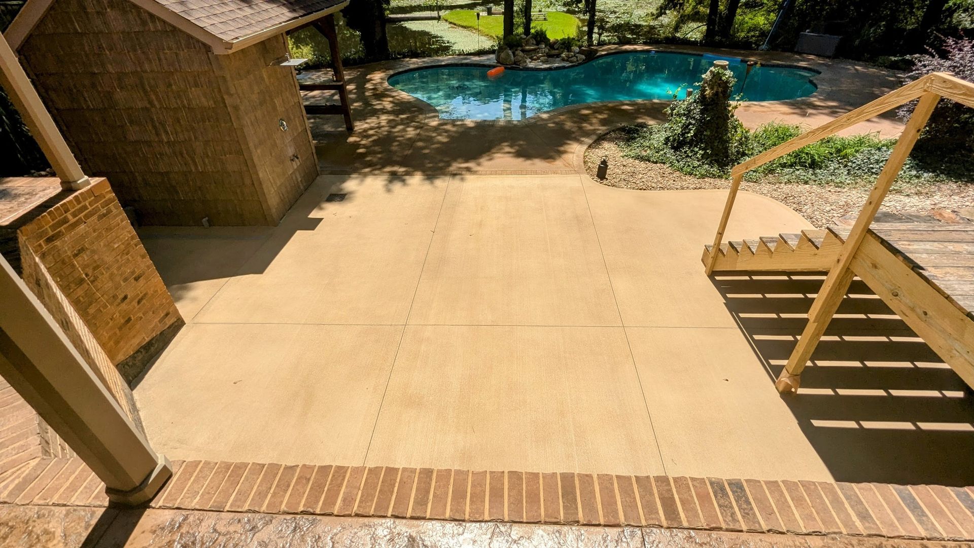 Sealed concrete floor to pool area