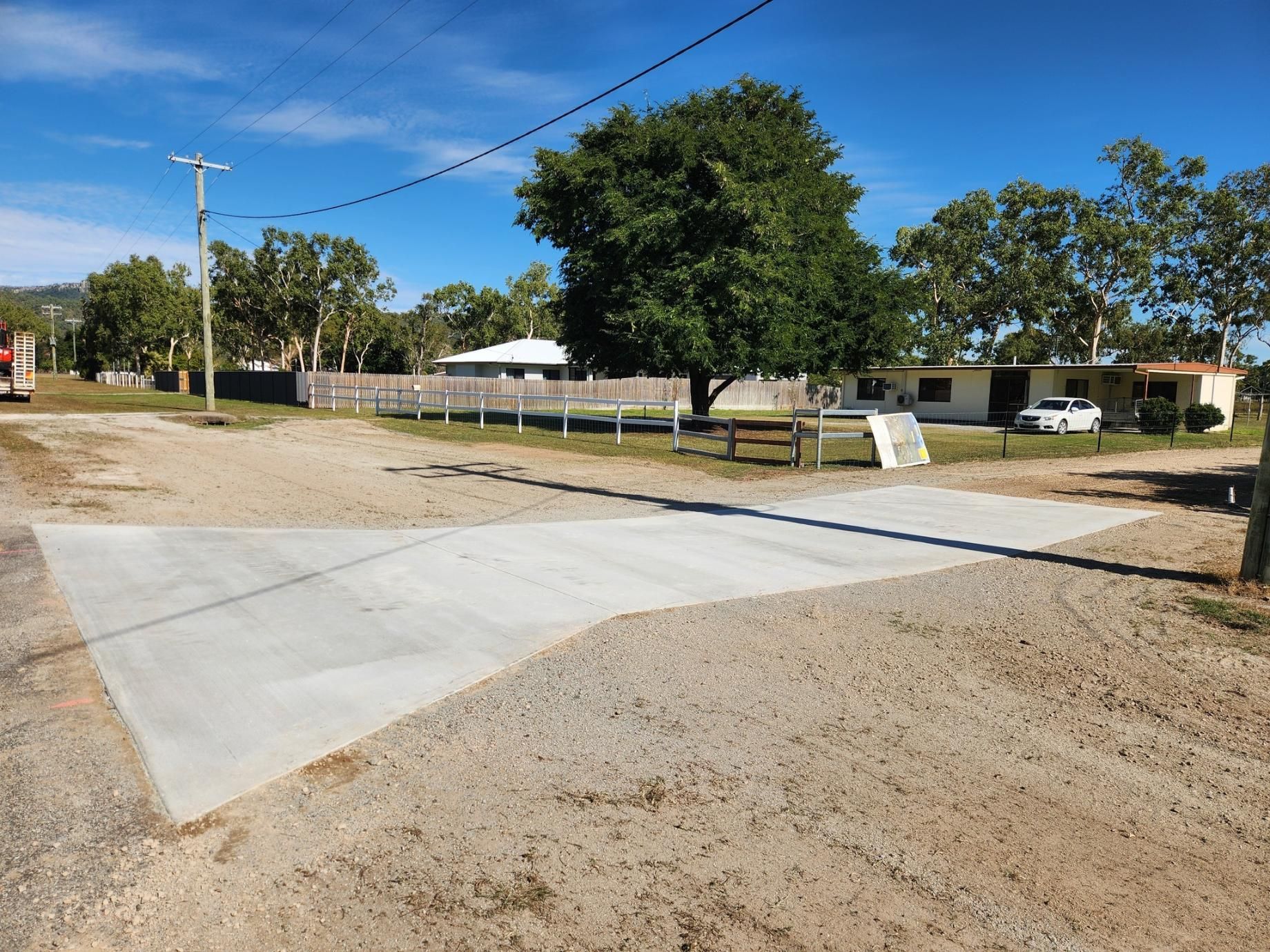 Concrete Driveway Intersection — AGM HIRE NQ in Kirwan, QLD