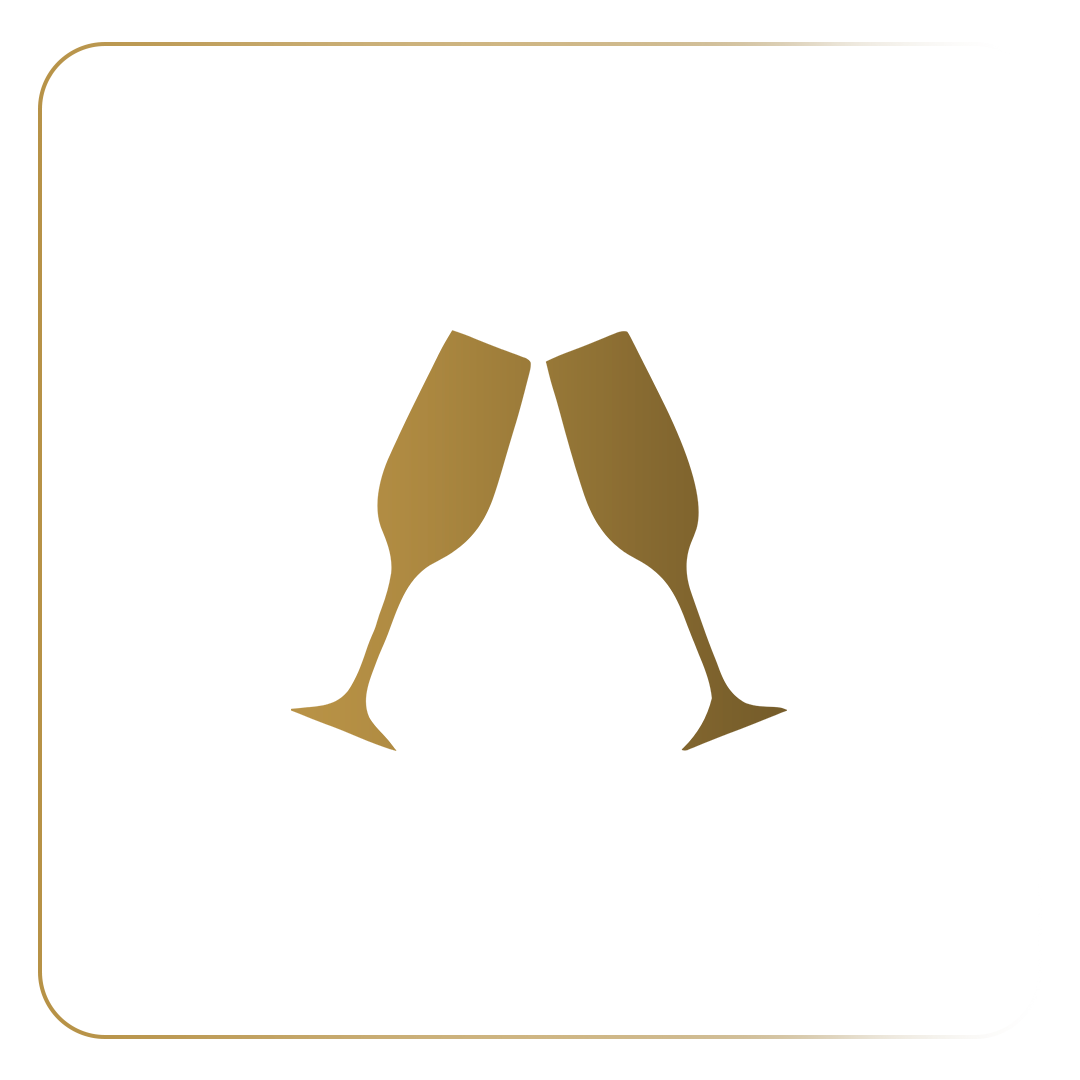 Duas taças de champanhe tilintando, douradas sobre branco. Othon