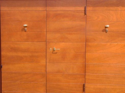 Porte in legno personalizzate
