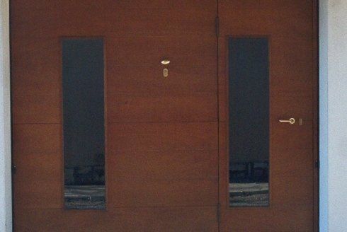 Sezionale in alluminio per porte