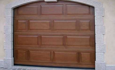Portoni per garage squadrati