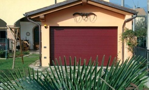 Portoni per garage dallo stile moderno