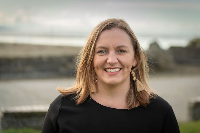 Contact Stacey Adams : Wealth and Abundance Coaching