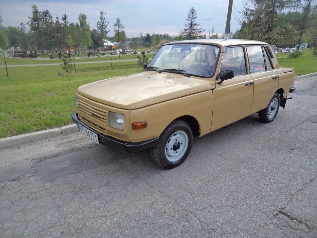 Автомобиль Wartburg 353