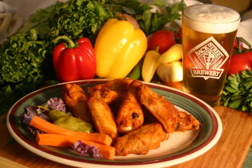 wings at lamppost pizza