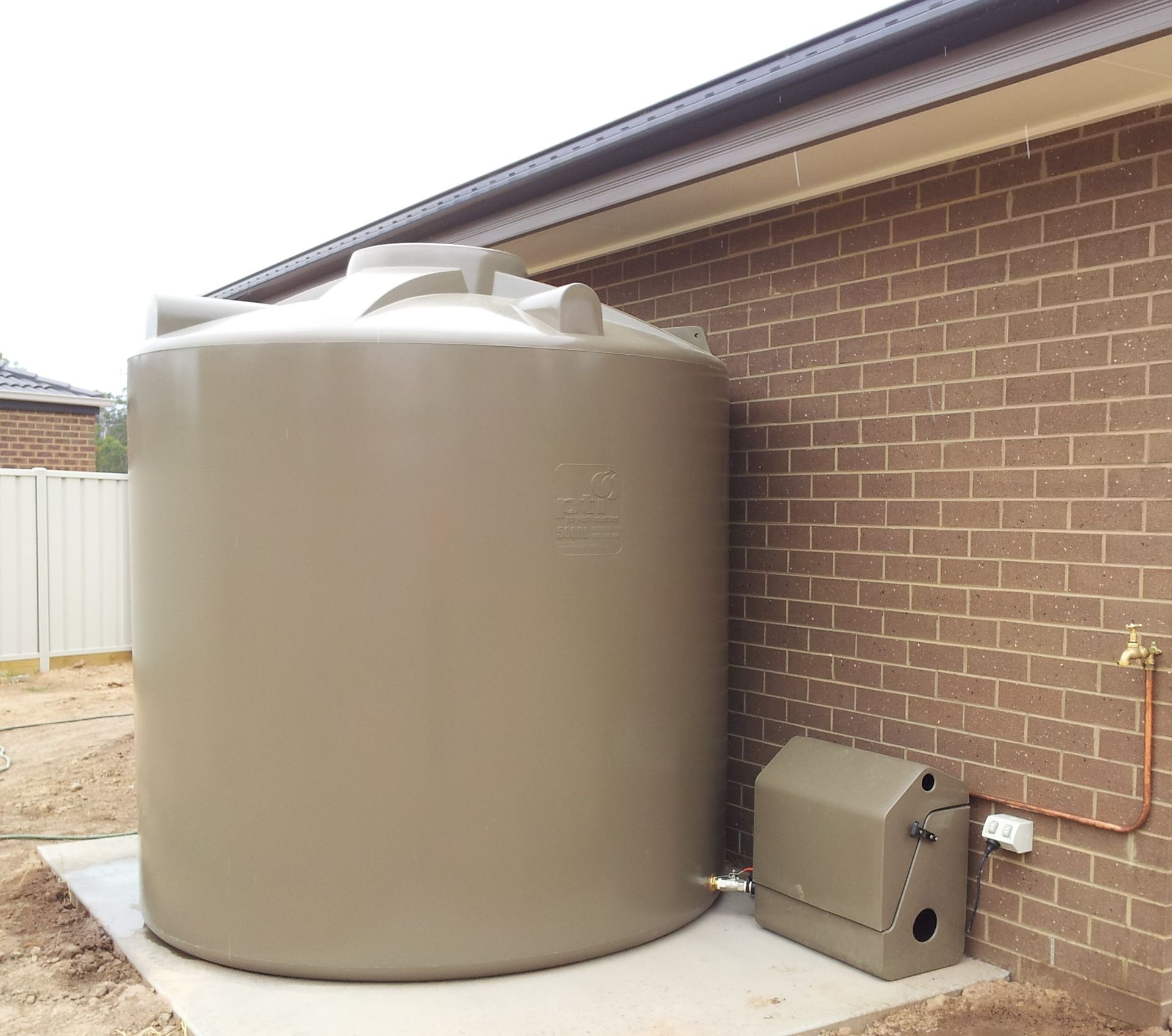 Water Tank in Residential House — Bendigo VIC — Town Tanks
