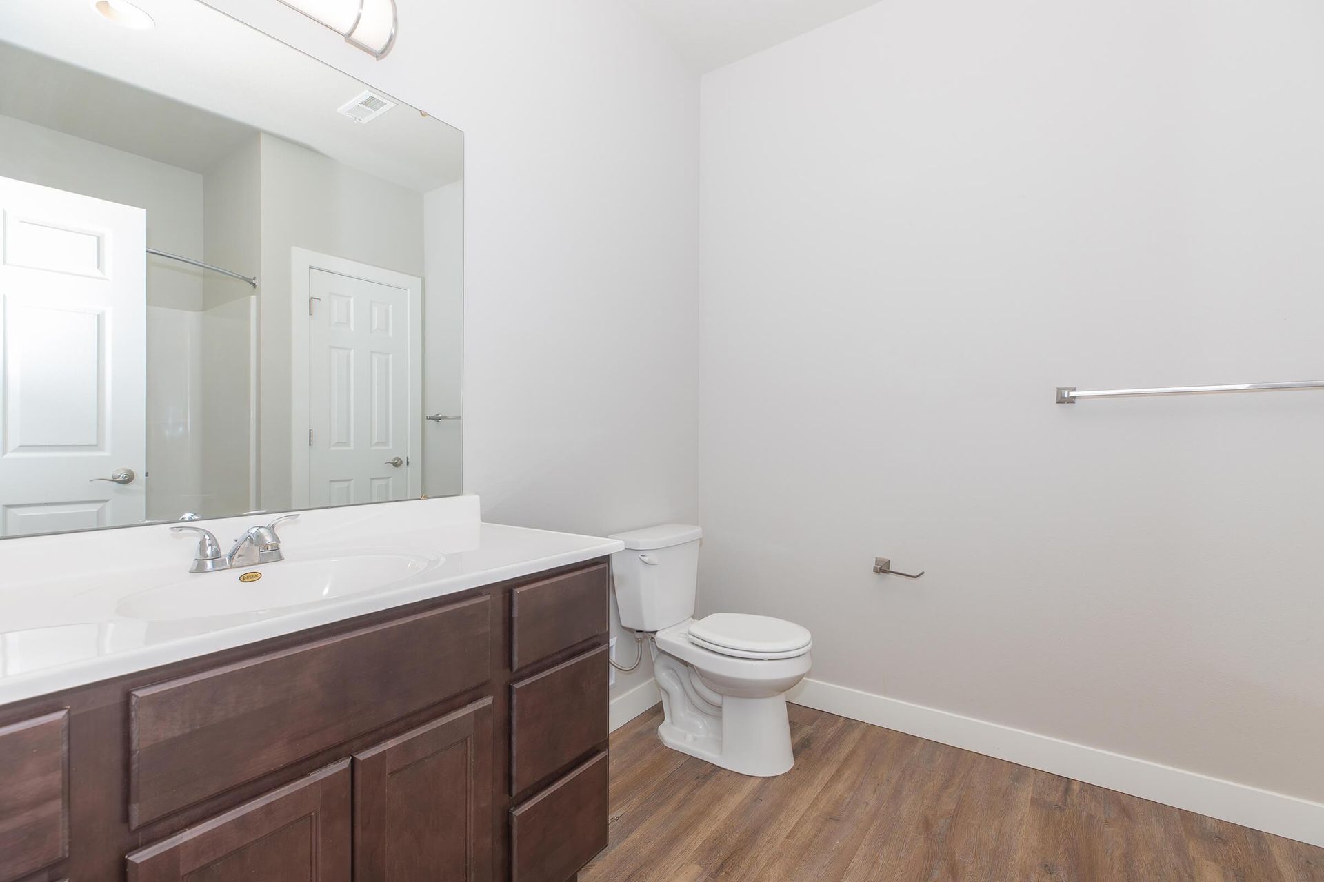 Bathroom photo of The Grove on Devils Glen apartments in Bettendorf, IA