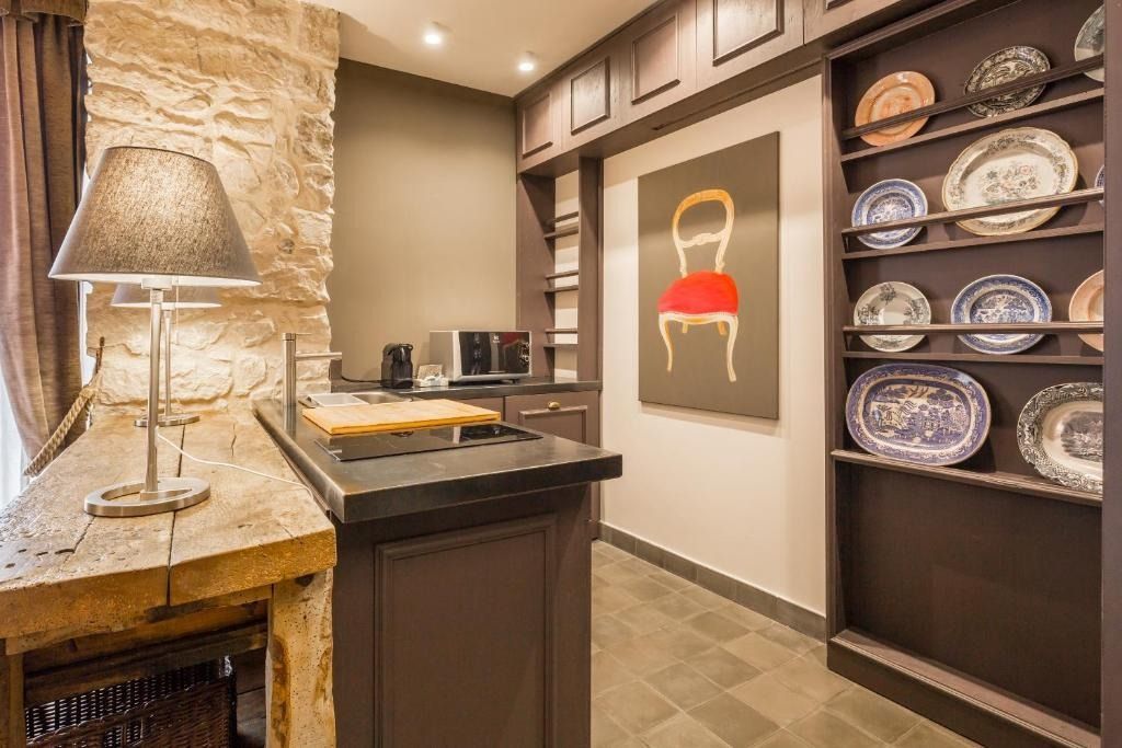 Appartamento con balcone foto 2