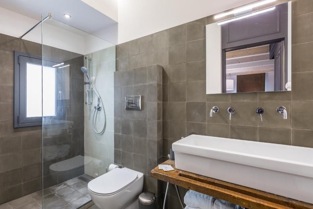 Appartamento con balcone foto 5