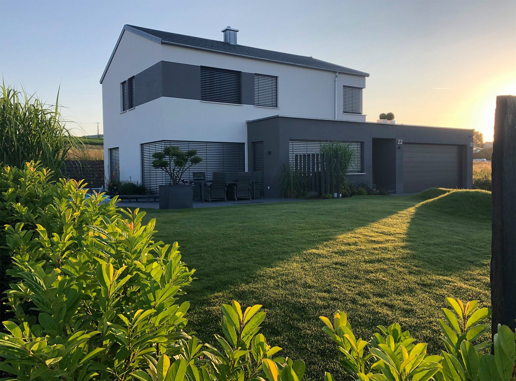 EFH mit Anbau Flachdach