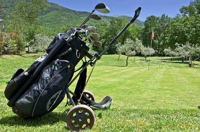 un carrello da golf