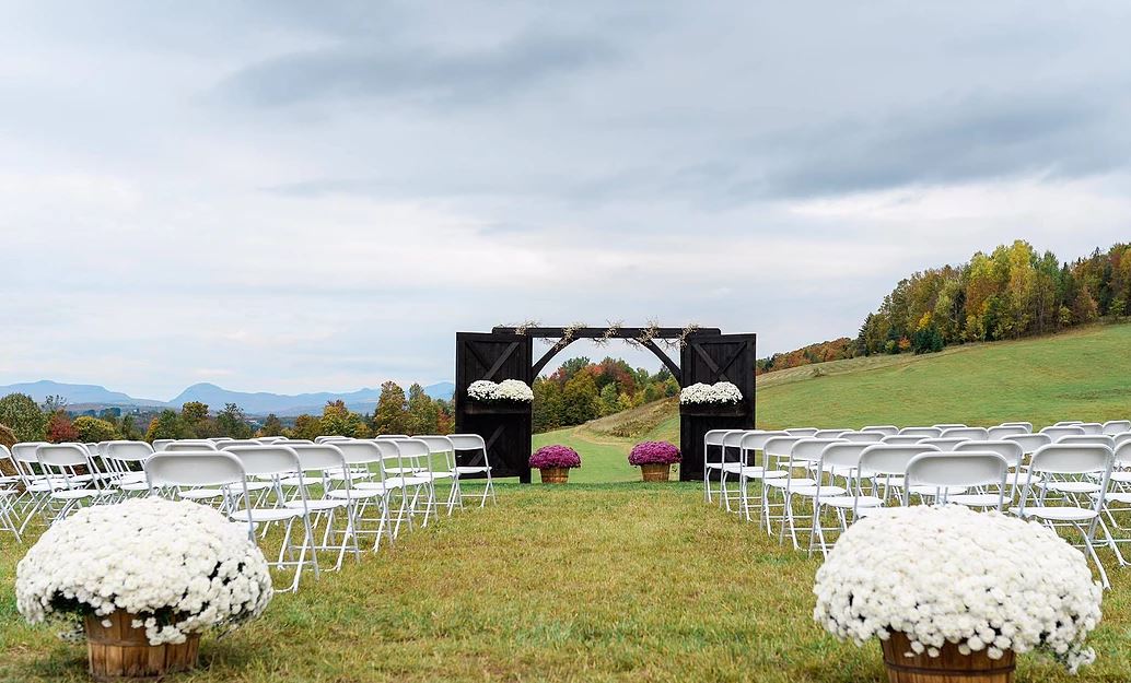 tempson barn in lyndonville vermont