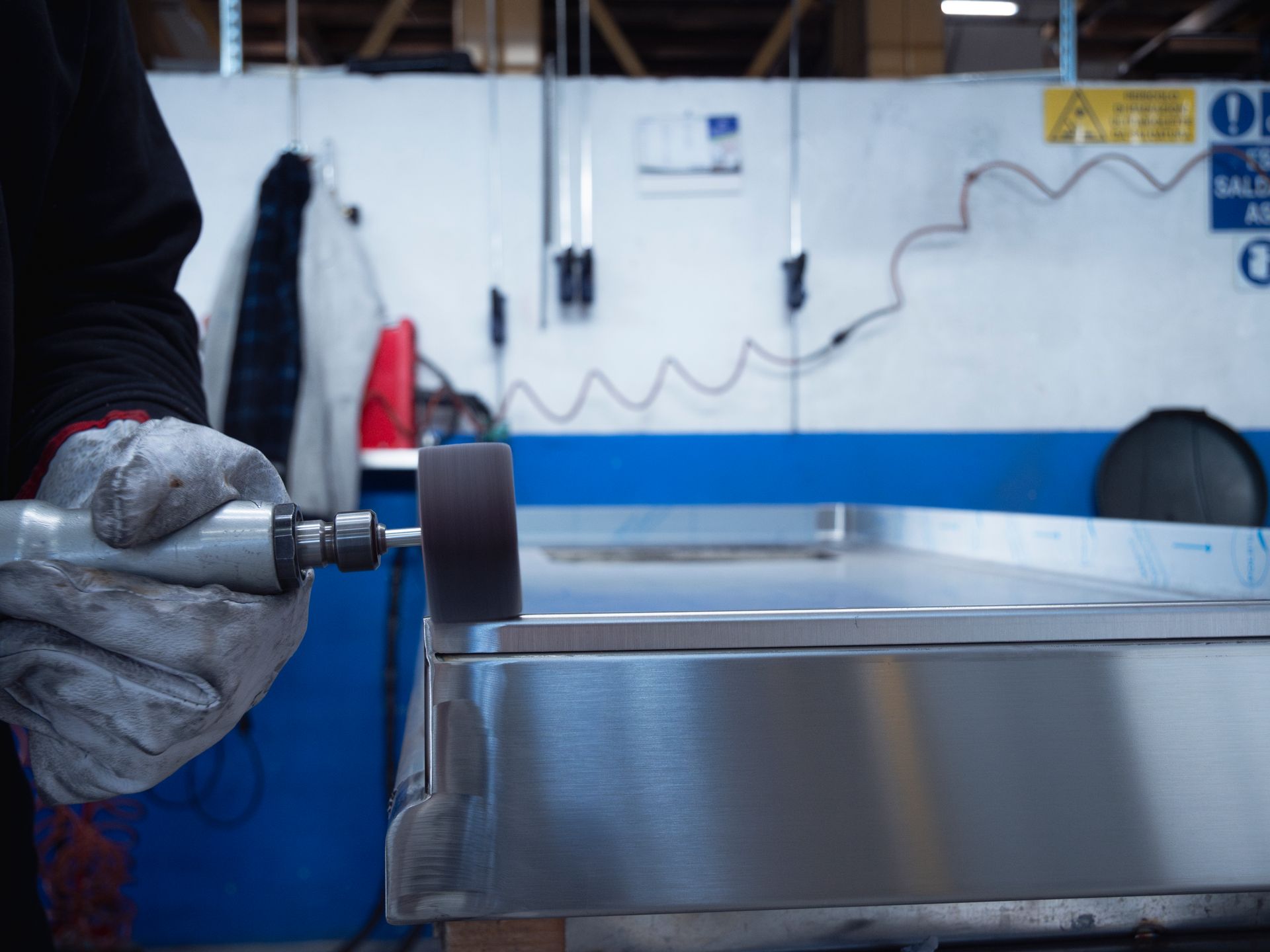 mobile in acciaio inox