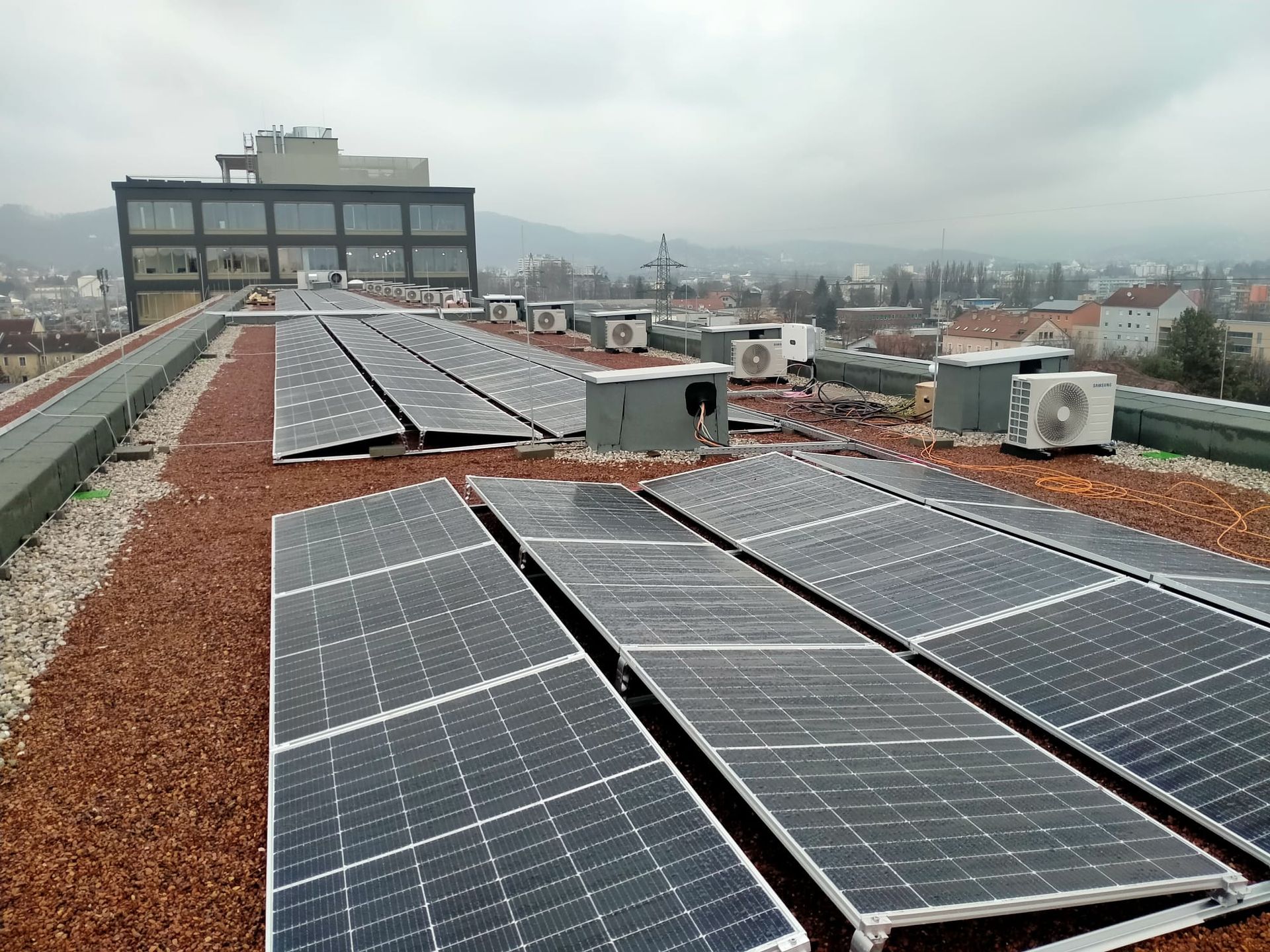 Photovoltaik Flachdach