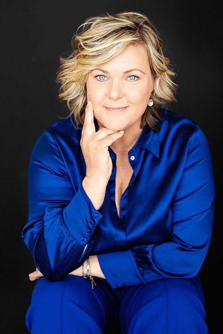 Haarstyling en visagie voor je fotoshoot, personal branding shoot