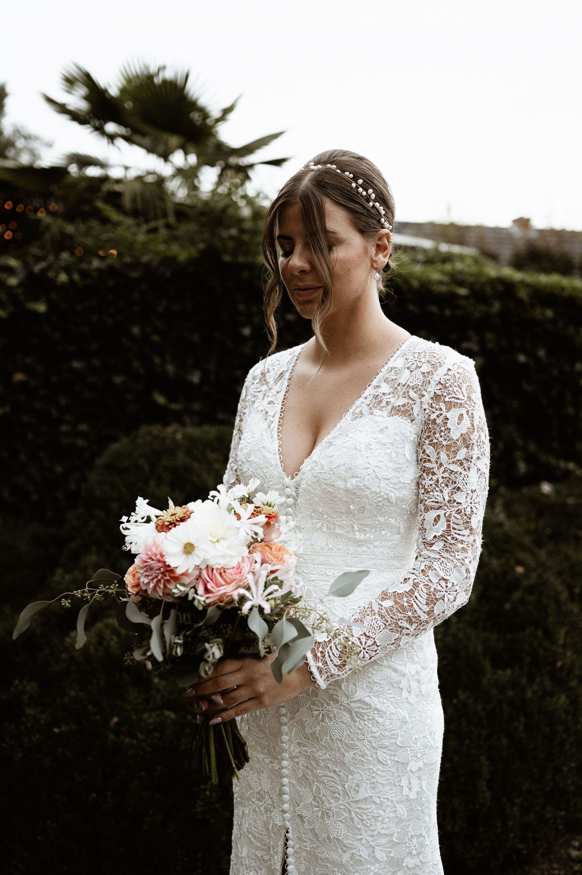 Bruidsstyling voor een high end bruid bij de  first look