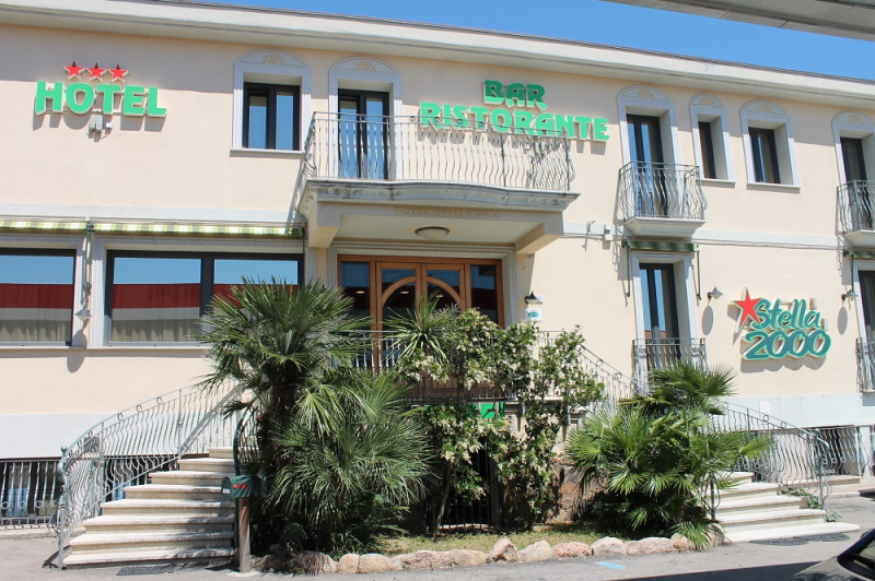 Struttura esterna dell'Hotel Ristorante Stella 2000 a Olbia