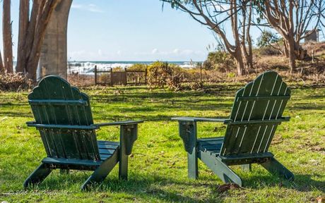 Enjoy peace and tranquility where the land meets the sea at Howard Creek Ranch.