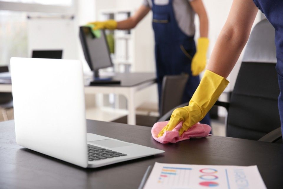 desk cleaning