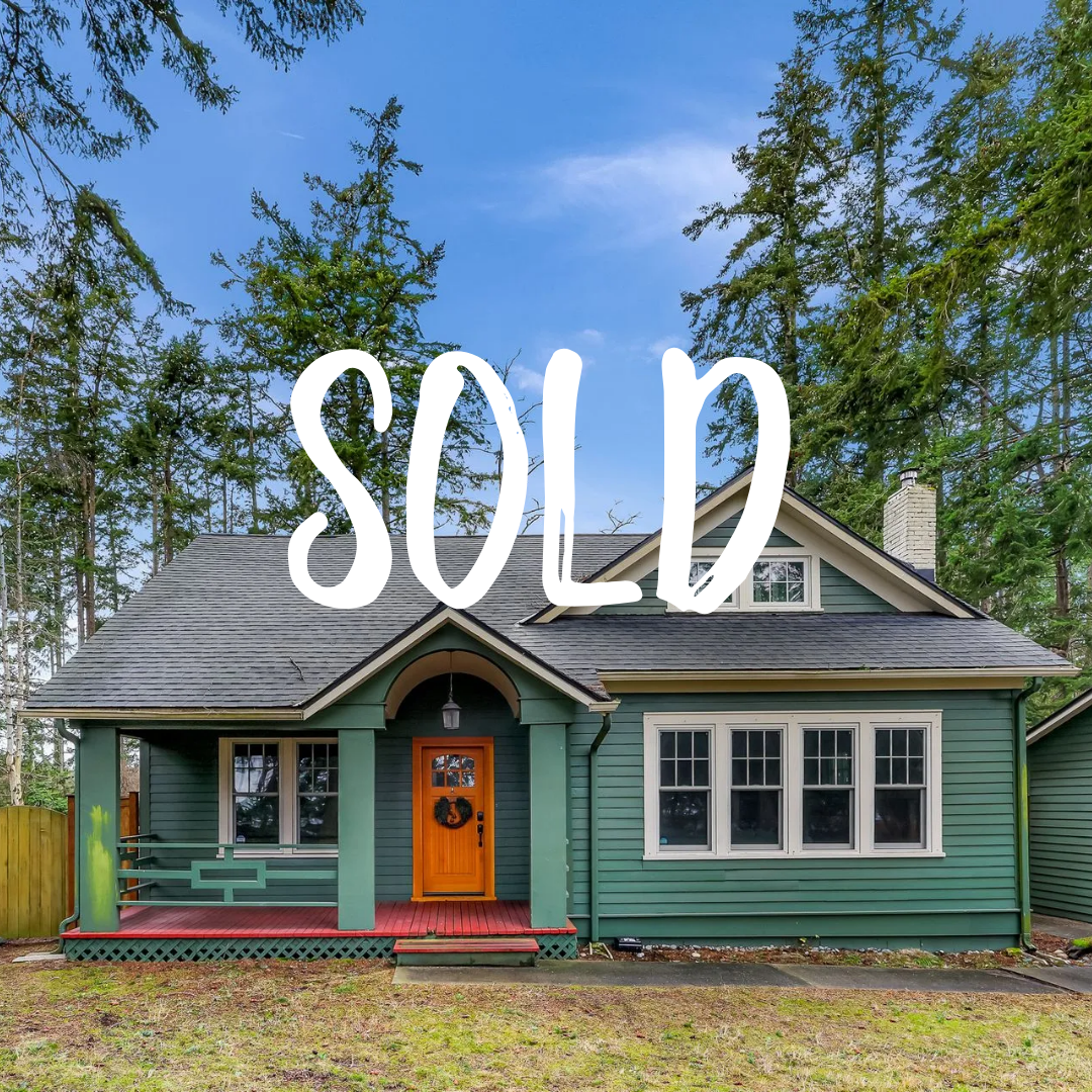 Charming Farmhouse Retreat