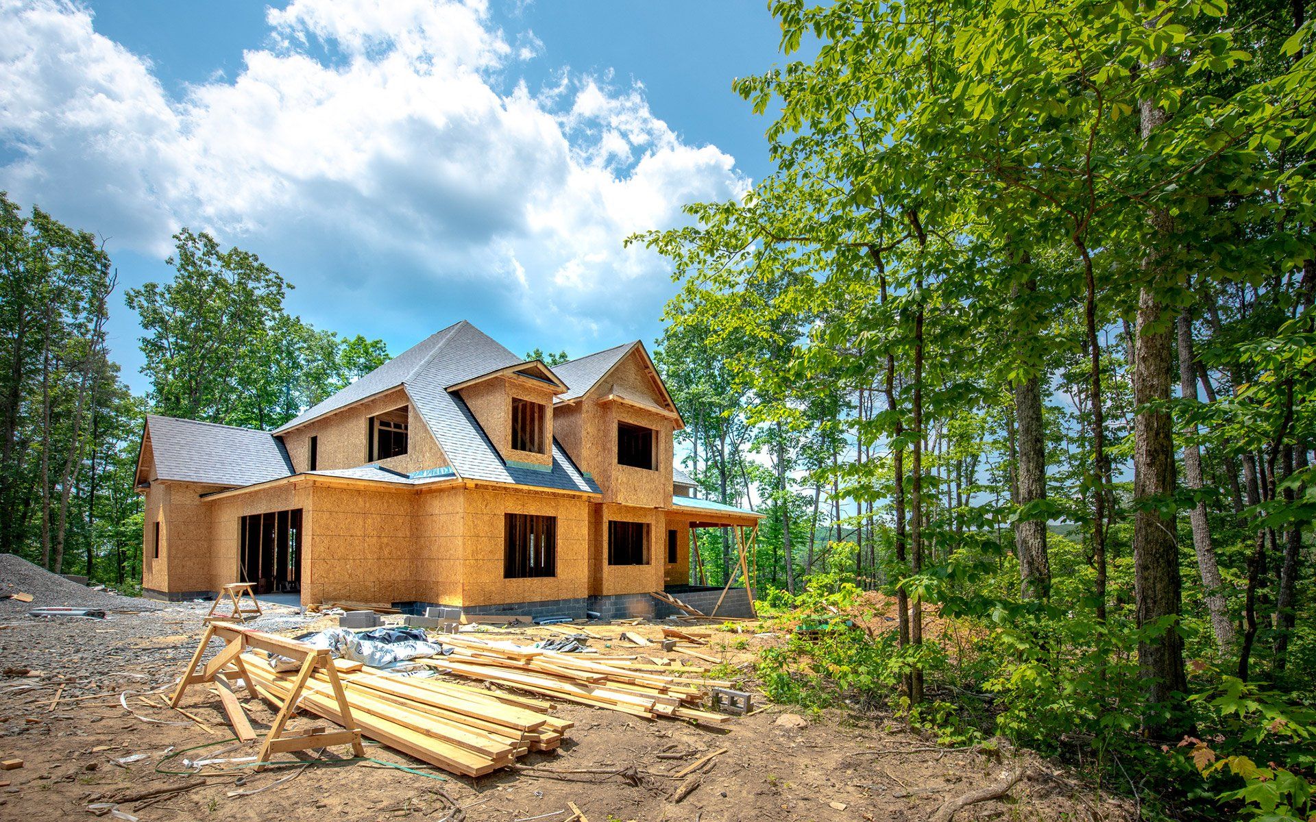 House Construction — Des Moines, IA — Bob Peterson Painting