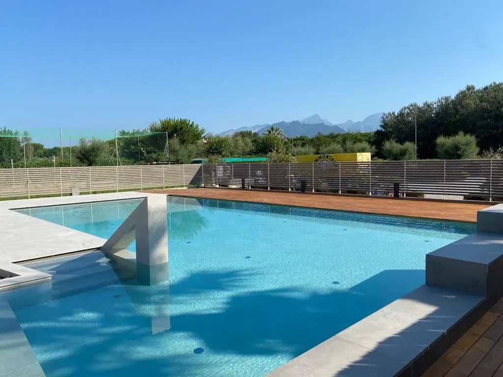 piscina in stabilimento balneare 1