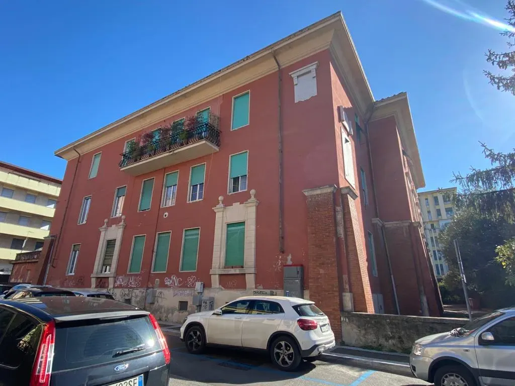 palazzina condominiale prima dell'intervento superbonus  1