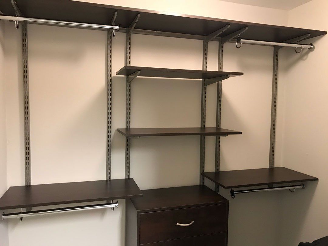 Chocolate Pear Closet System