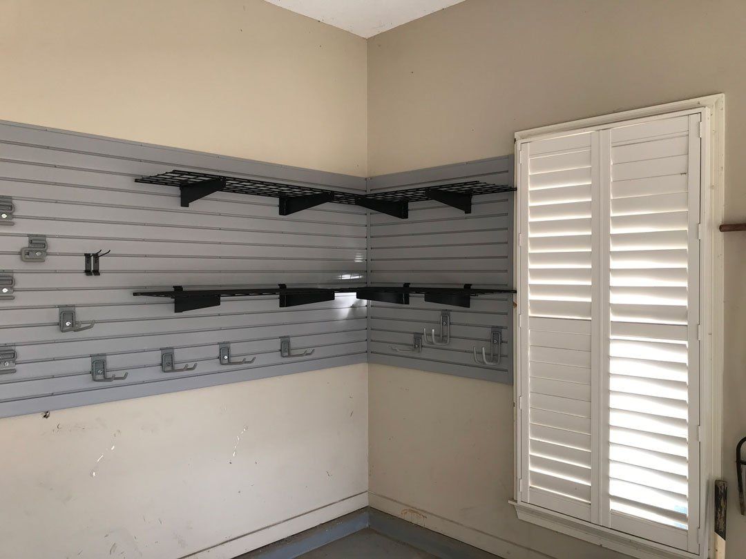 Custom Garage Cabinets and Wall Organizers