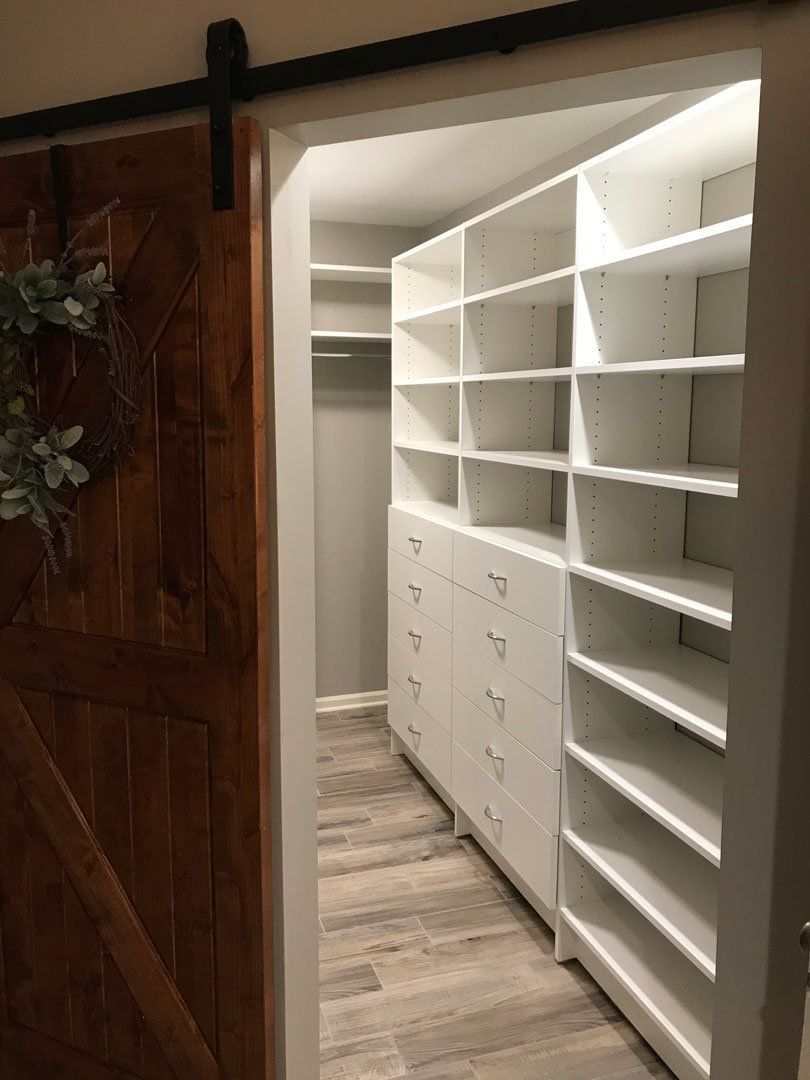 Custom Closet System