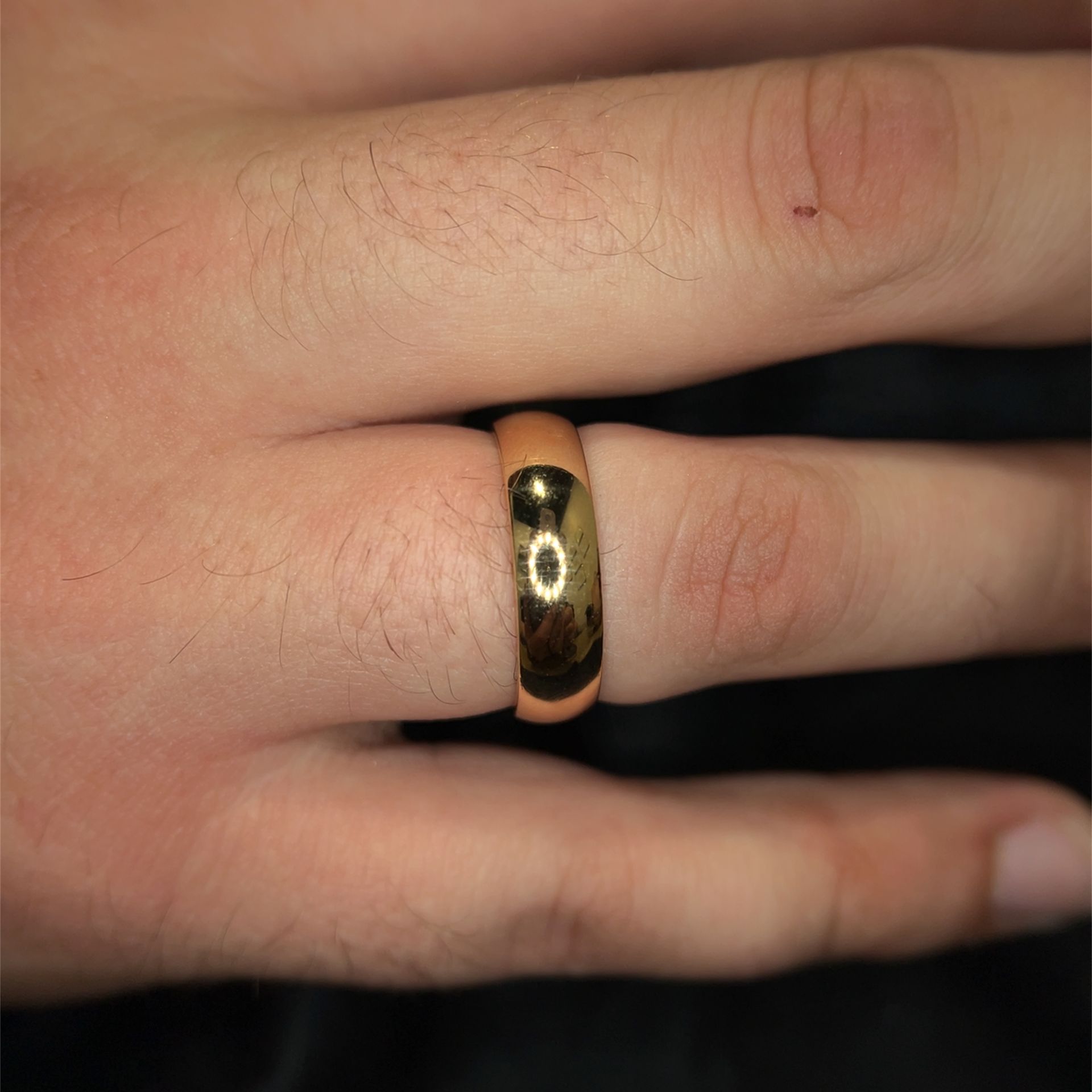 Men's 14K Yellow Gold Half Round Band