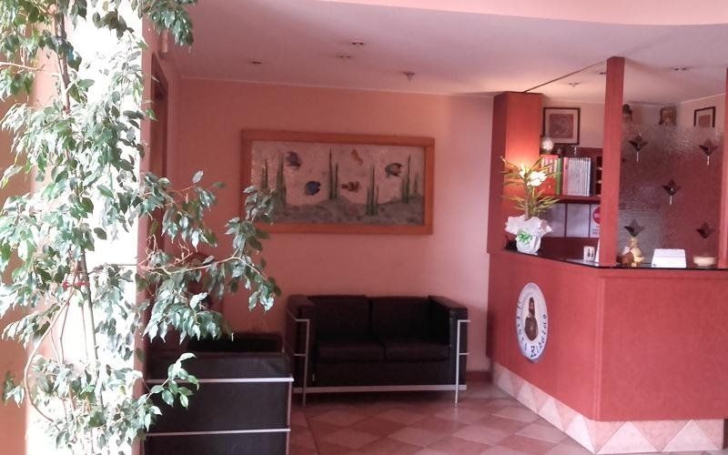 reception dell'albergo