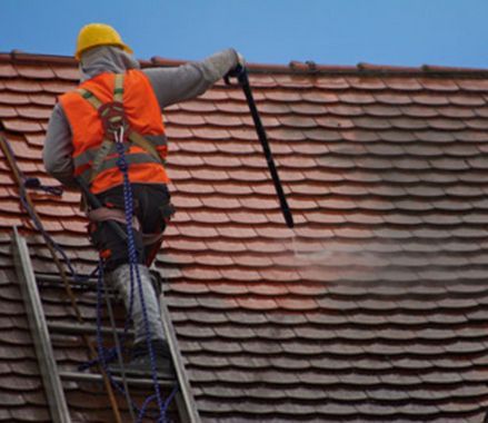 servicio profesional de mantenimiento de tejados en miajadas, caceres