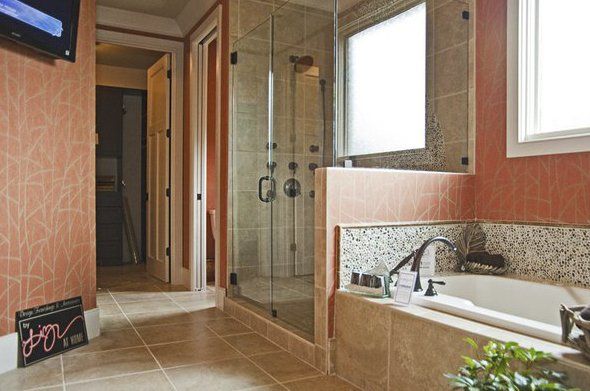 wall tile details in bathroom