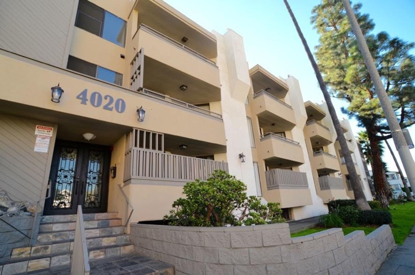 5th street apartments exterior