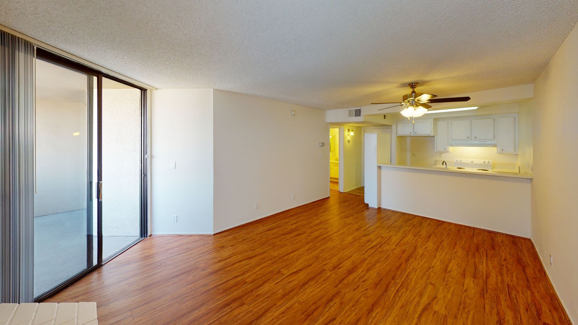5th street apartments interior