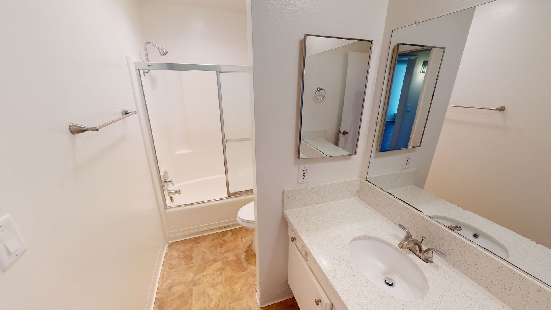 5th street apartments interior