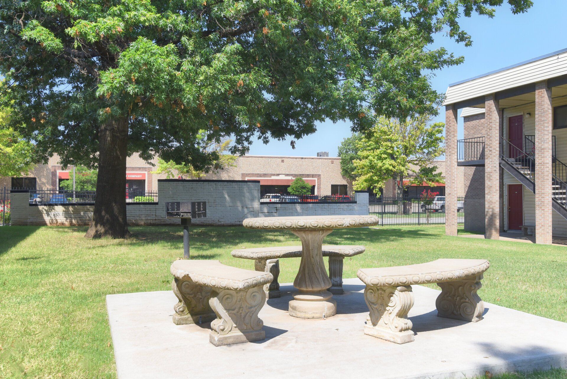 to Beaumont Cove Apartments Tulsa, Oklahoma