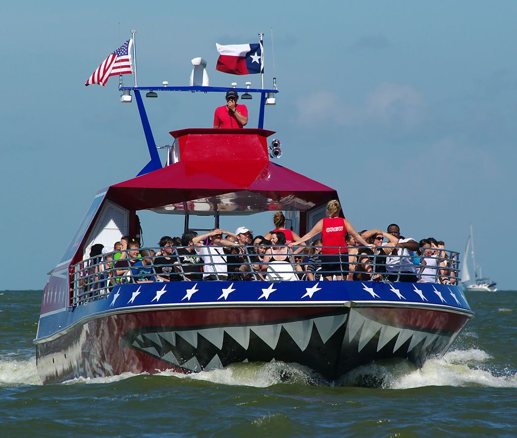 Boardwalk Beast Speedboat