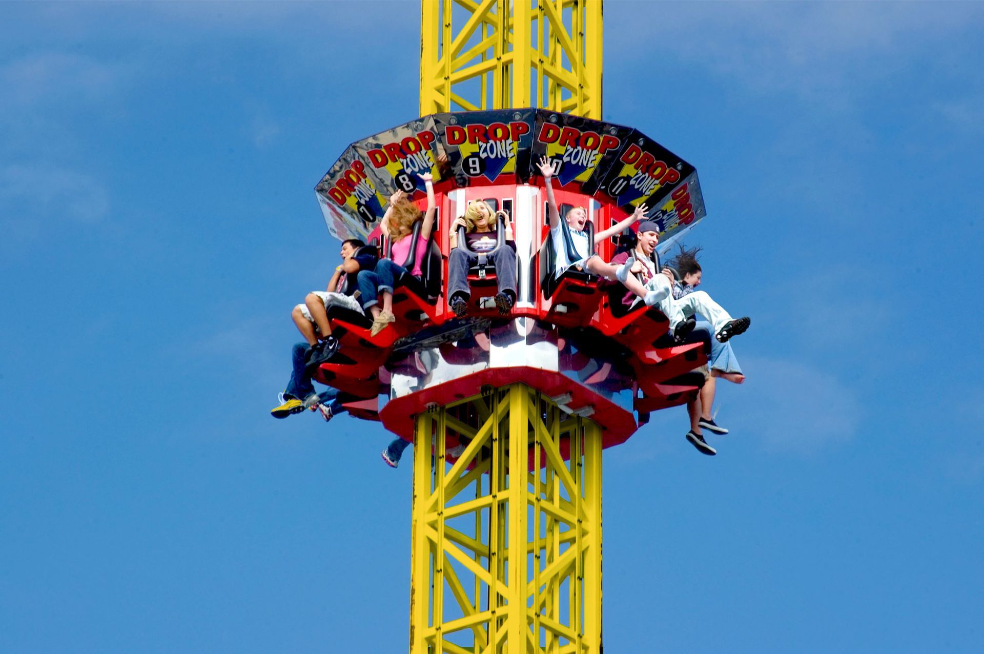 Kemah Boardwalk Drop Zone Ride
