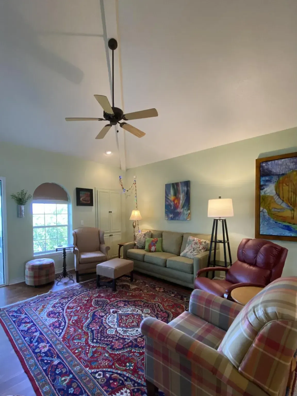 Living room remodeling project - before.