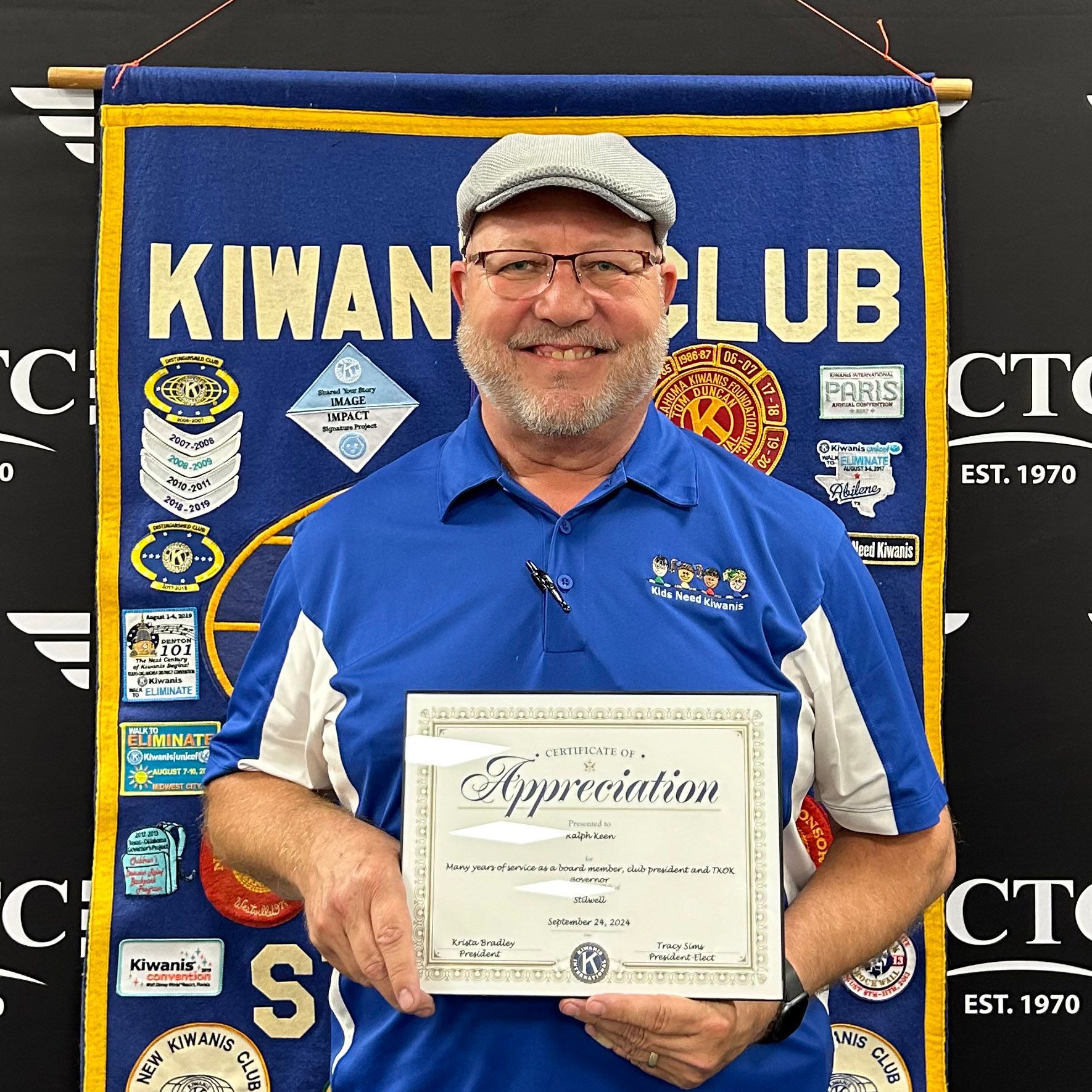 photo of annual Stilwell Kiwanis awards dinner