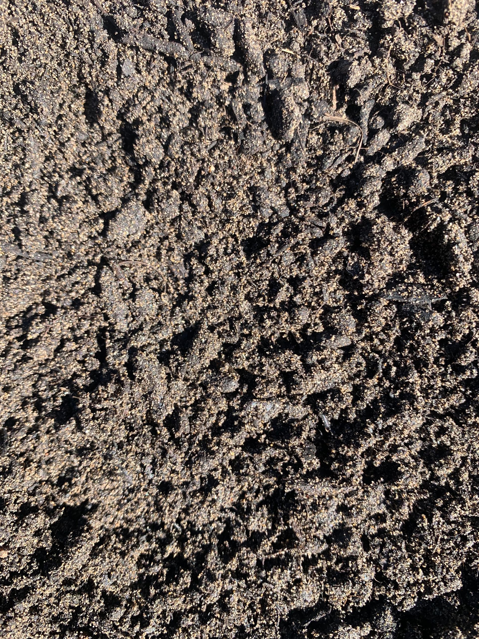 Nitro Top Soil Nutrient-charged — Frost 4 Sand In West Gosford, NSW