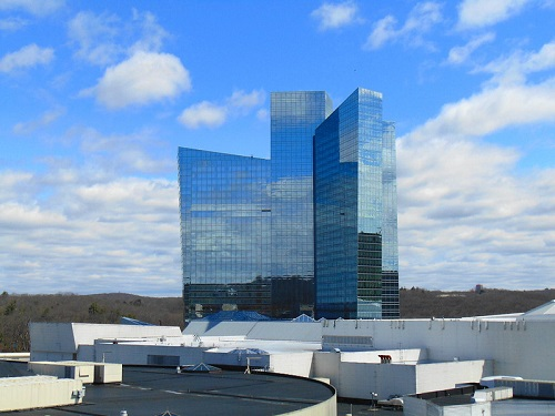 The mohegan sun casino in Connecticut