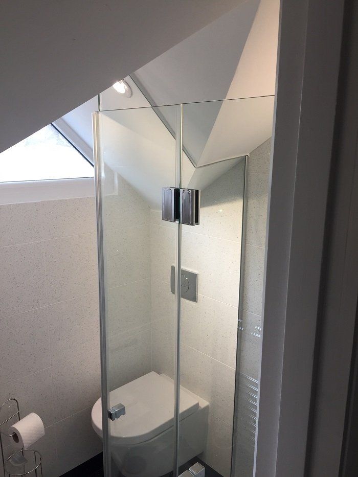 bi-fold door toughened glass shower screen